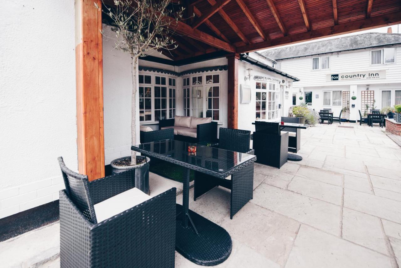 Fox Country Inn High Wycombe Extérieur photo